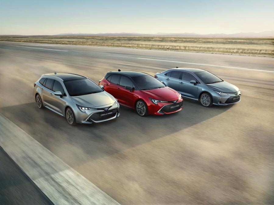  Toyota Corolla Hybrid Sedan 2019 года  (NA) (фото 4 из 44)